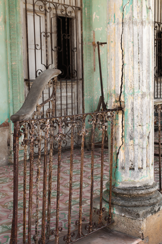 Solidarity Rock Group Show