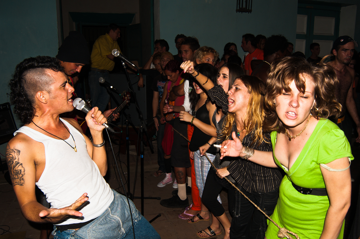 Solidarity Rock Group Show