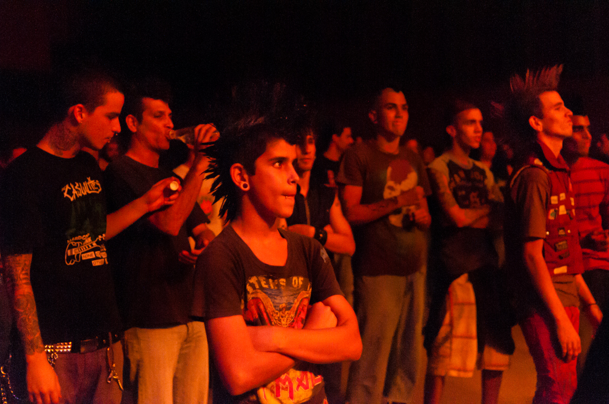 Solidarity Rock Group Show