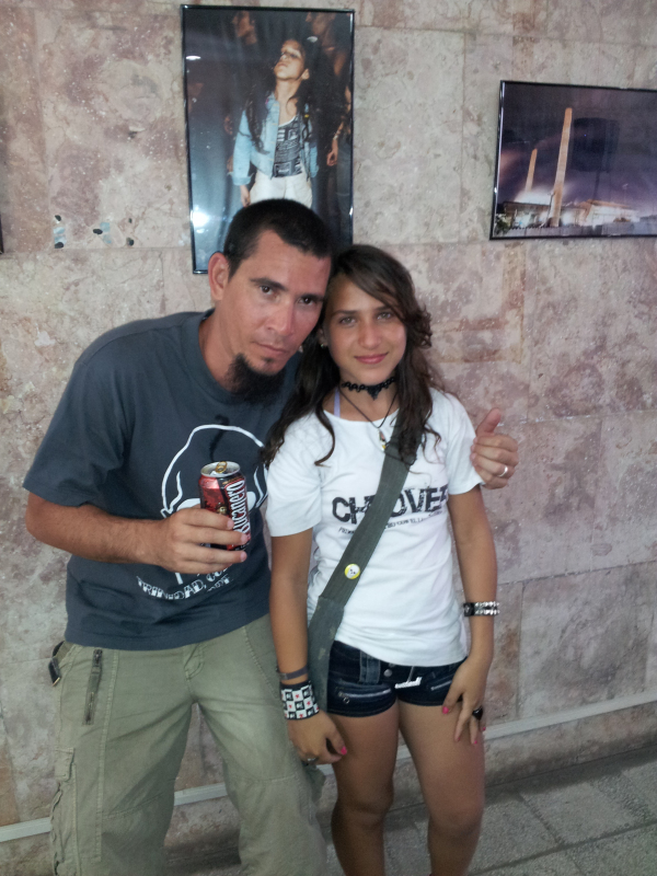 Solidarity Rock Group Show